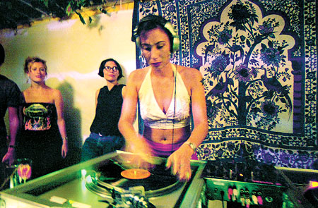 zita_advertiser_5_3_02